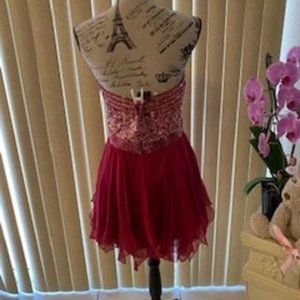 Sherri Hill | Dresses | Beautiful Ruby Red Chiffon Strapless ...